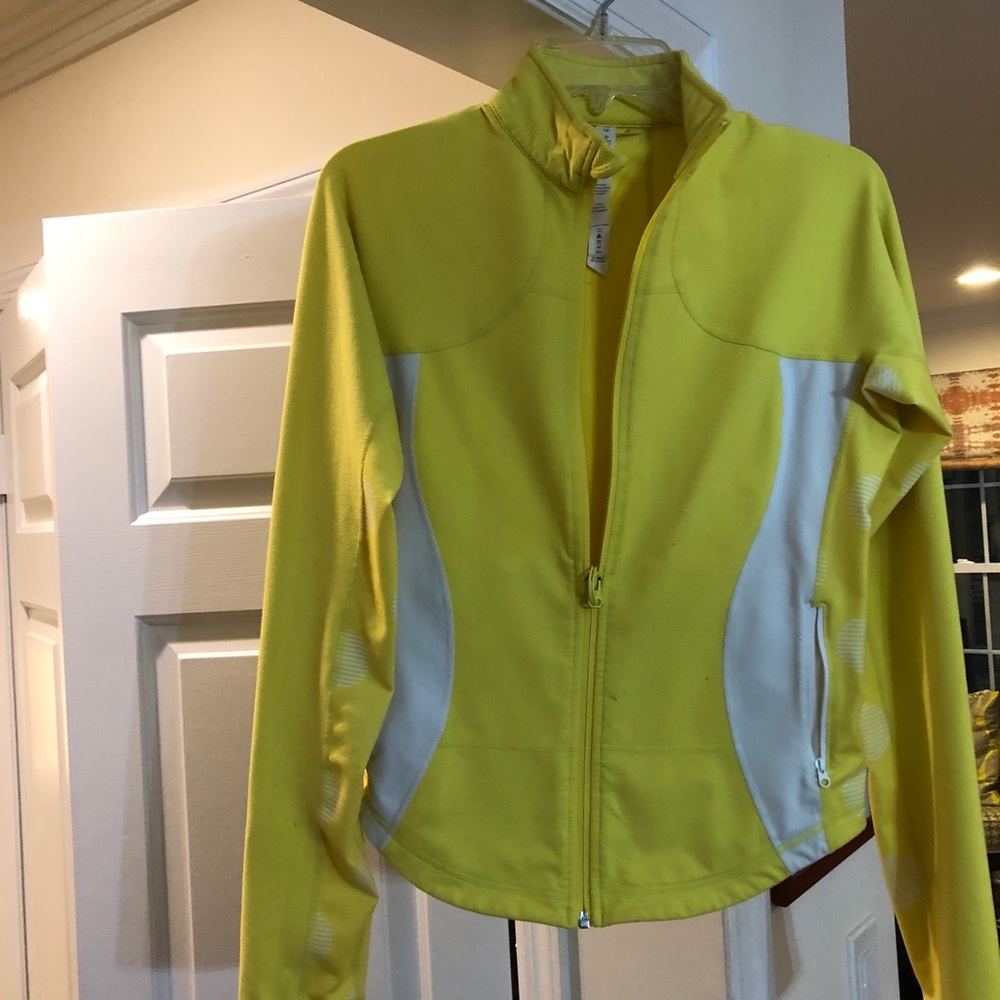 Lululemon top size 10. Used.